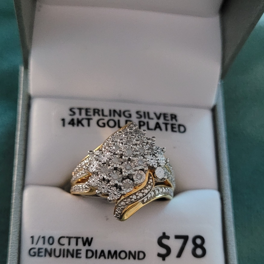 925 Sterling Silver 14KT Gold Plated 1/10 CTTW GENUINE DIAMOND Size 7